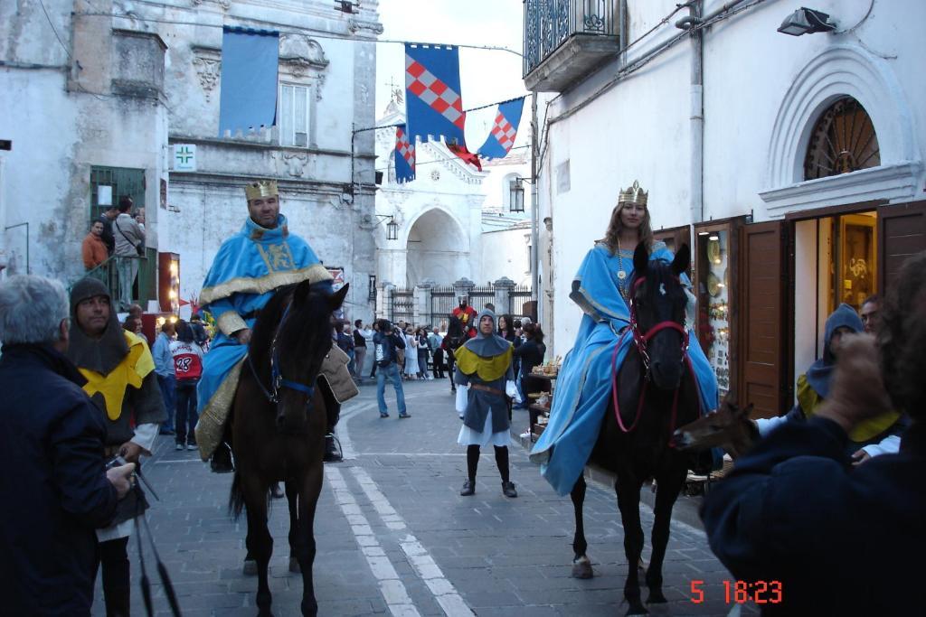 Monte SantʼAngelo Hotel Menta E Rosmarino المظهر الخارجي الصورة