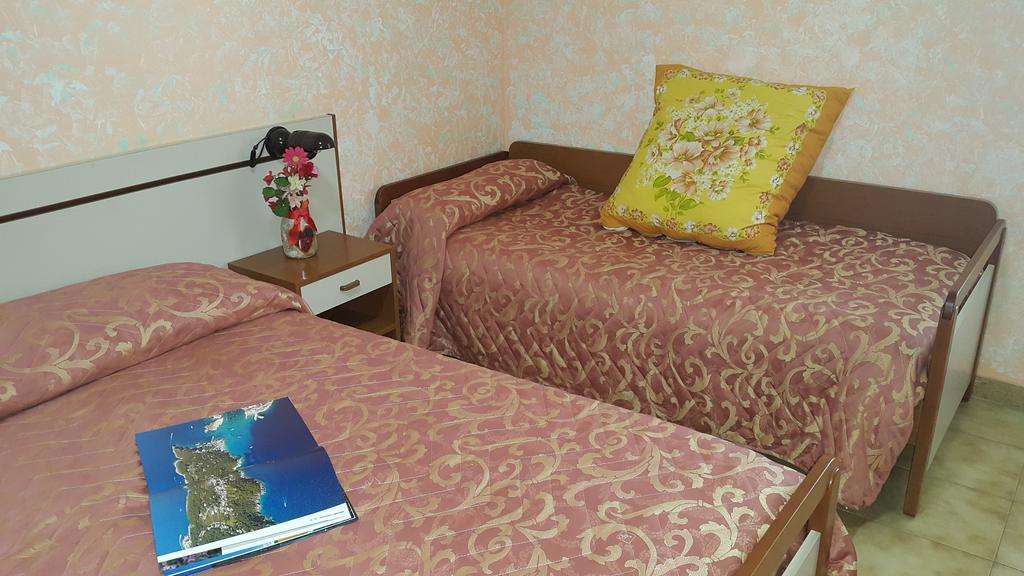 Monte SantʼAngelo Hotel Menta E Rosmarino المظهر الخارجي الصورة