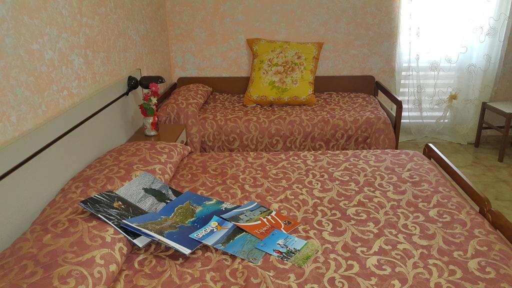 Monte SantʼAngelo Hotel Menta E Rosmarino الغرفة الصورة